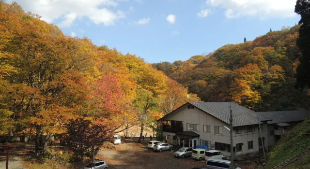 Zenikawa Onsen, Забронировать Отель Косака Акита