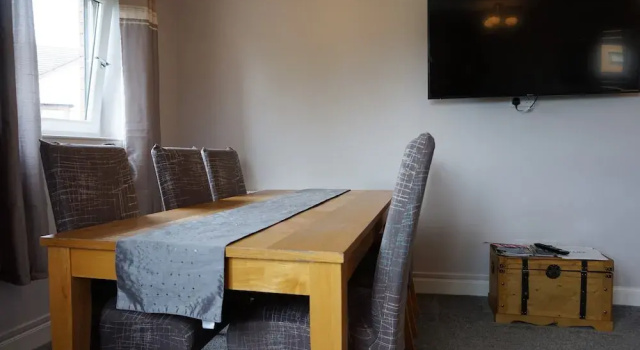 Large Apartment GLA Airport