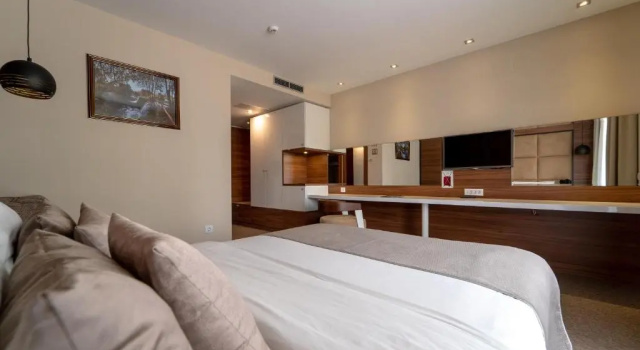 Двухместный номер Deluxe с балконом Hotel Mirjana & Rastoke