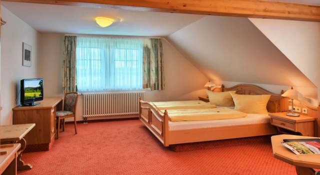 JUFA Hotel Schwarzwald, Забронировать Отель Отели Фельдберг с бассейном, Бассейн