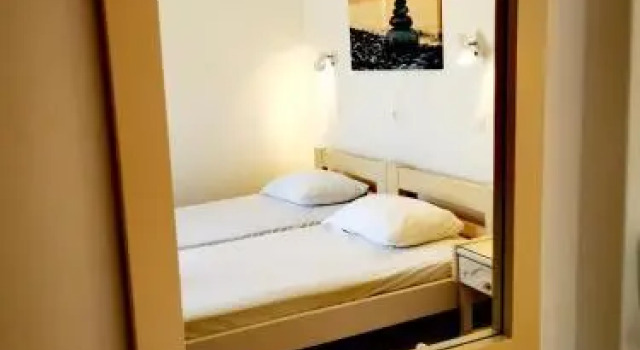 Aparthotel 4 Stars Piso Livadi