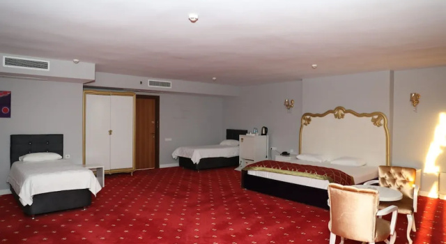 Трёхместный номер Standard Grand Merpond Otel