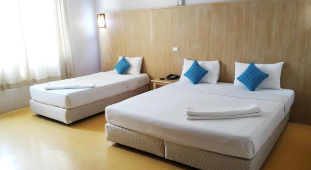 Трёхместный номер Standard S2S Queen Trang Hotel