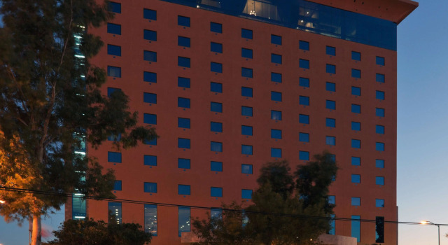 Crowne Plaza Nuevo Laredo, Rezervovat Hotel Nuevo Laredo Tamaulipas