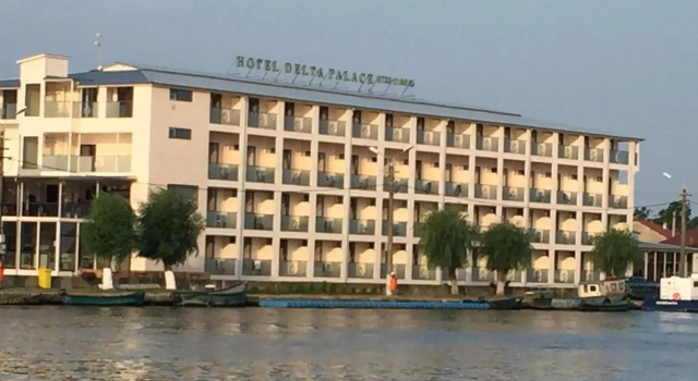 Delta Palace, Đặt Khách sạn Khách sạn tại Tulcea có Bữa sáng, Bữa sáng