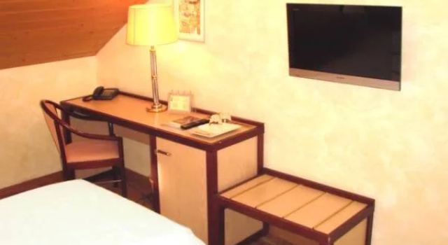 Hotel Union, Забронировать Отель Отели Лозанны 3 звезды, 3*