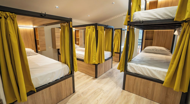 7even Boutique Hostel, Забронировать Хостел Хостелы Тираны, Хостел