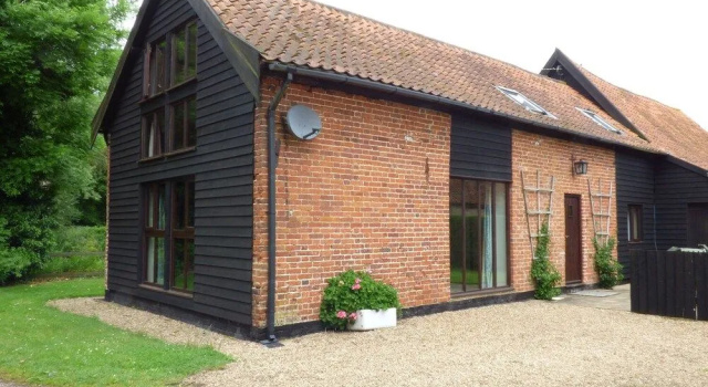 Ash Farm Cottage, Забронировать Фермерский дом Бекклс The Broads