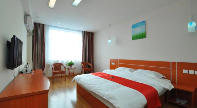 Двухместный номер Standard Thank Inn Chain Hotel West Eleven Road Mall