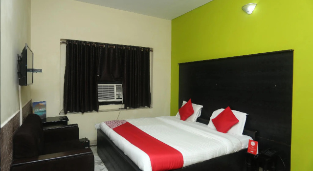 Номер Deluxe Super Collection O Mathura Near Railway Station