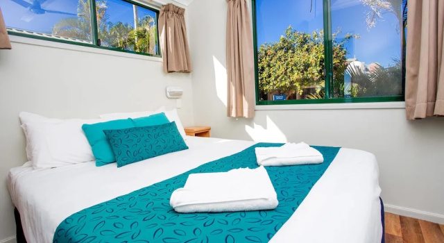 BIG4 Bowen Coral Coast Beachfront Holiday Park, Book Hotel Bowen 