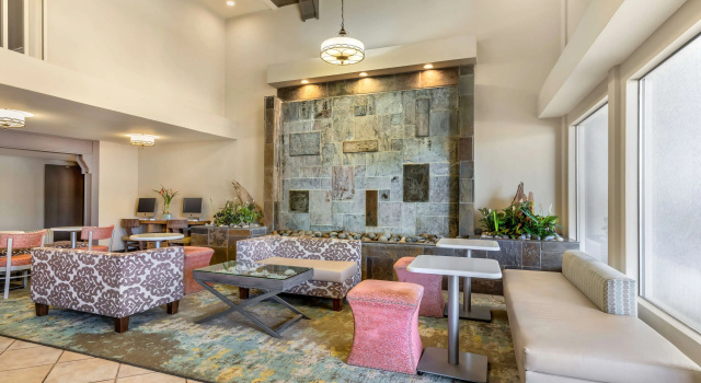 Best Western Plus Monterey Inn, Забронировать Отель Отели Монтерей с бассейном, Бассейн