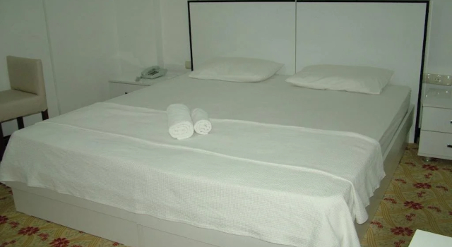 Hotel Mersin Şavk, Забронировать Отель Отели Кызкалеси 3 звезды, 3*