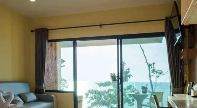 Номер Standard с балконом и с панорамным видом Cliff Lanta Suite-Koh Lanta Krabi