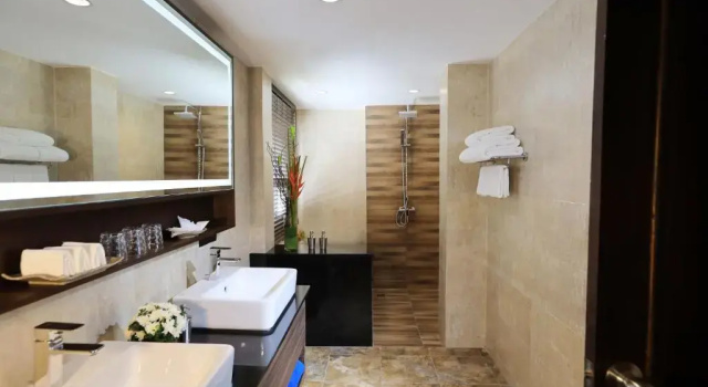 Трёхместный номер Tropical Deluxe Celes Samui