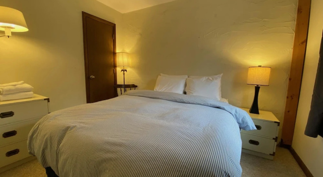 Номер Standard Hemlock Ridge 2b: Charming Two Floor Condo In The Heart Of Killington. Perfect! 3 Bedroom Condo