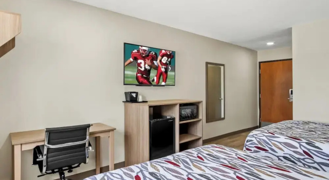 Четырёхместный номер Deluxe Red Roof Inn & Suites Euless - DFW Airport Southwest