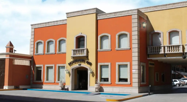 Hotel Plaza las Quintas, Foglalás Szálloda 4 csillagos szállodák Sonora-ban, 4*