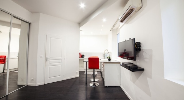 Studio à 2mn du vieux port, Забронировать Отель Отели Буш-дю-Рон с парковкой, Парковка