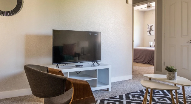 Tempe 1 BR & 2 BR Apts by Frontdesk, Забронировать Апартаменты/квартира Апартаменты Пруда в Темпе, Апартаменты/квартира