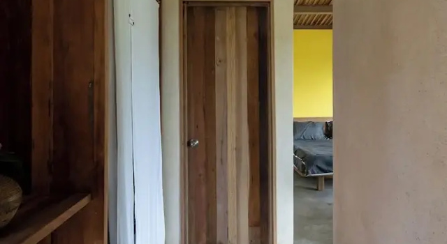 Семейный номер Standard с балконом Hachi Homestay & Spa