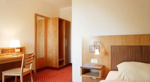 Hotel Landgasthof Gschwendtner, Забронировать Отель Отели Аллерсхаузен с парковкой, Парковка