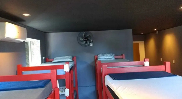 Reef Hostel & Pousada, Забронировать Хостел Отели Ресифи с завтраком, рядом с Catamaran Tours, Завтраки