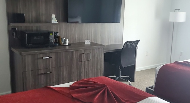 Четырёхместный номер Standard Sequoia Inn