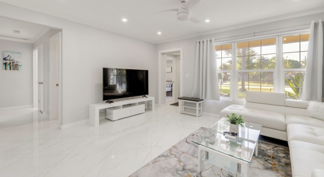 Коттедж Grill & Games! Family Home, 3 Mi to Pompano Beach