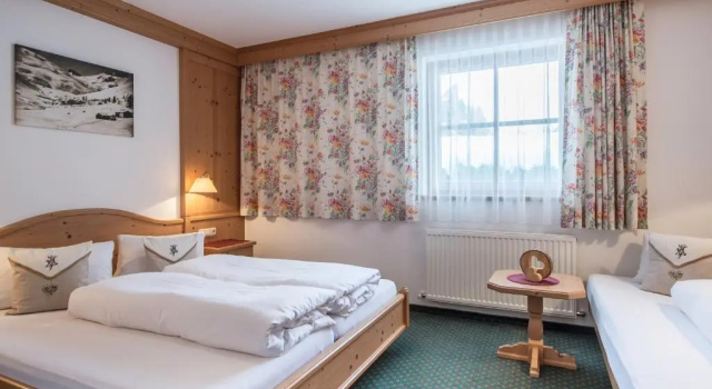 Апартаменты Comfort Apart Granada inklusive Skidepot 3 S Pardatschgratbahn