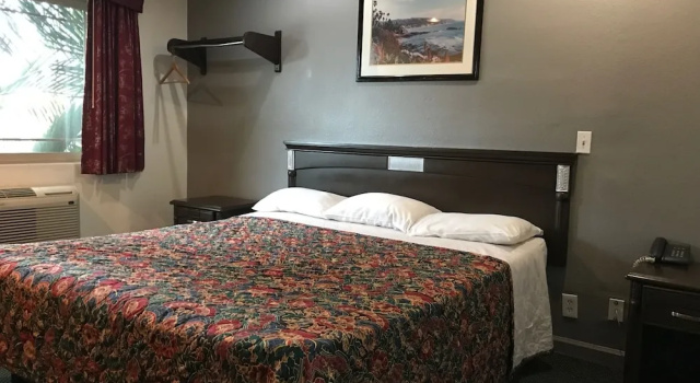 Двухместный номер Standard Starlight Inn Canoga Park