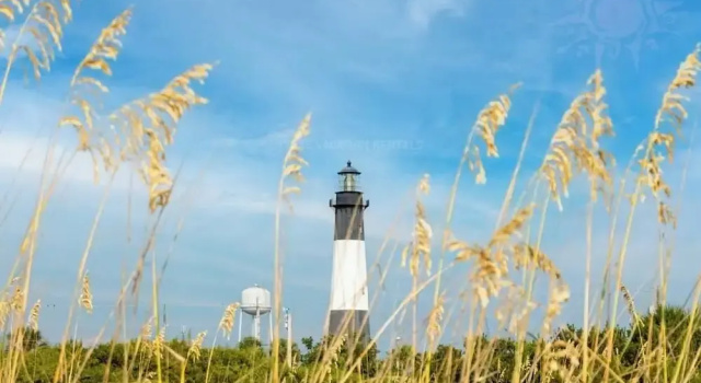 Lighthouse Point 22A by Tybee Vacation Rentals, Забронировать Апартаменты/квартира Отели Тайби-Айленд с парковкой, рядом с Исторический памятник «Батарея Фенвик», Парковка