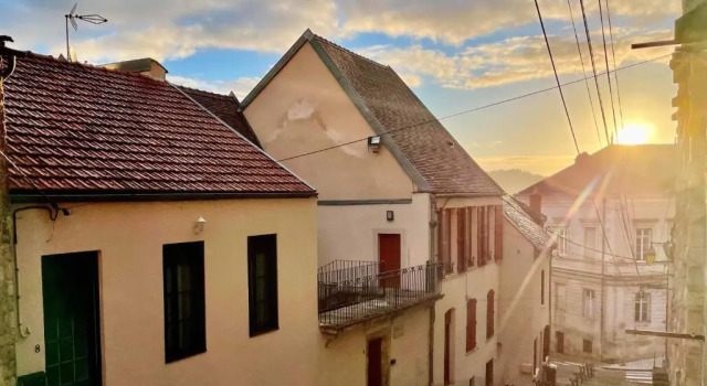 Montbard appartements au centre historique chez Delphine et Guillaume, Забронировать Апартаменты/квартира Монбар 