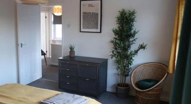 Lovely home in Llantwit Major, Rezervați Hotel Llantwit Major , lângă Church, College and Lighthouses Walk