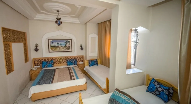 Семейный люкс Hotel Saheb Ettabaa
