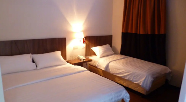 Номер Standard с балконом 9 Square Hotel - Bandar Baru Bangi