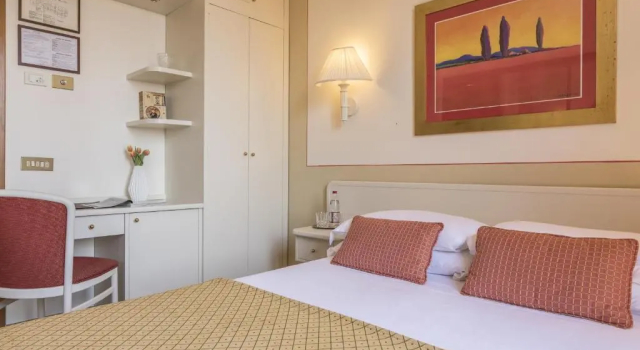 Двухместный номер Economy Relais Santa Chiara Hotel by Double Hospitality