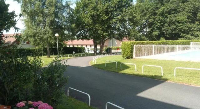 Студия Le petit Park-studio-terrasse- piscine-WIFI FIBRE