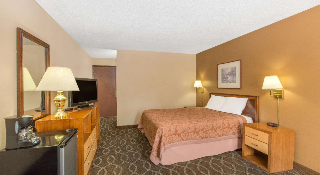 Двухместный номер Standard Travelodge by Wyndham Denison