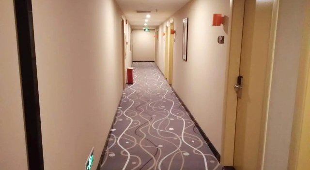 7Days Premium Shenzhen Songgang Yanchuan Branch, Забронировать Отель Кити Shenzhen Area