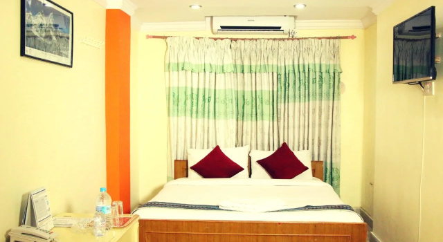 Hotel August Mountain, Забронировать Отель Отели Катманду 3 звезды, 3*