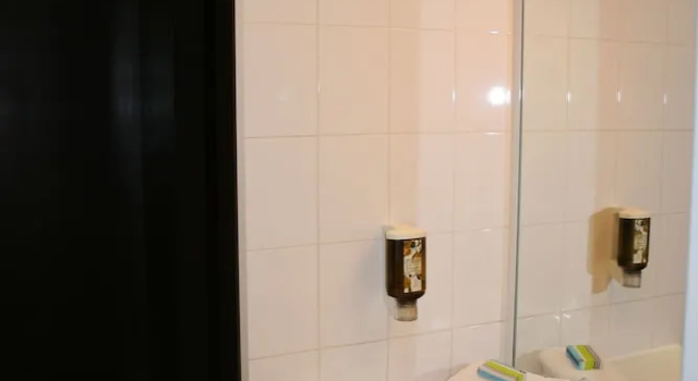 Двухместный номер Superior с балконом Royal Cottage Pamela Hotel Cassis
