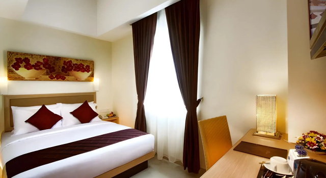 Orchardz Hotel Ayani, Забронировать Отель Отели West Kalimantan с бассейном, Бассейн