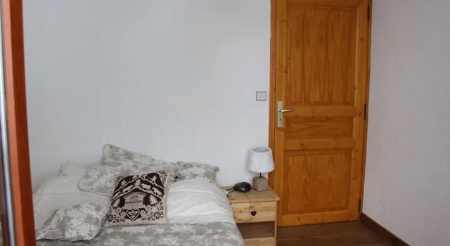 Chalet l'Edelweiss, Забронировать Шале Отели Порта дю Солей с парковкой, Парковка