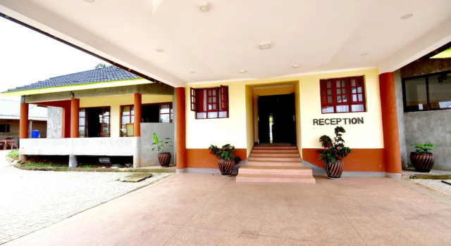Sosa Cottages, Boek Hotel Maragoli Luanda