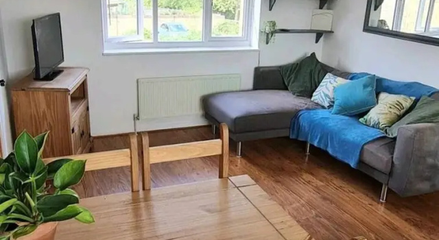Stunning 2-bed House in Weston-super-mare, Забронировать Отель Отели Уэстон-сьюпер-Мэр с парковкой, Парковка