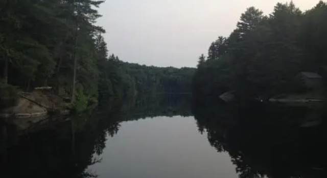 Little Hawk Resort & Marina