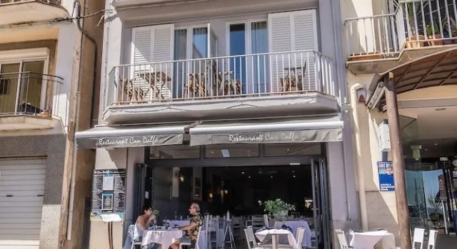 Hostal Dalfo, Rezervați Hostel L'Estartit Baix Empordà