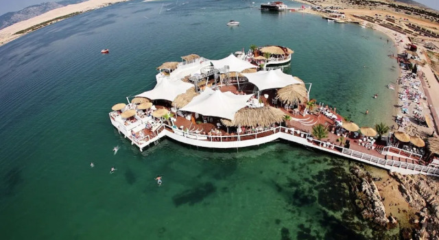 Gorgeous Apartment in Dalmatia With Parking, Đặt Căn hộ Pag Pag Island