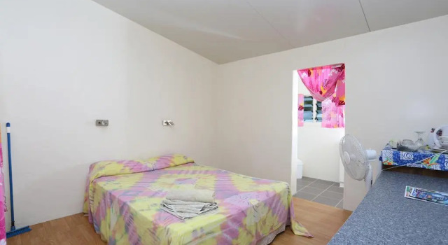 Ranginuis Retreat, Забронировать Отель «постель и завтрак» Отели Аитутаки с парковкой, Парковка